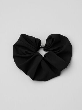 NWT ALO Yoga Bead It Oversized Scrunchie - Black